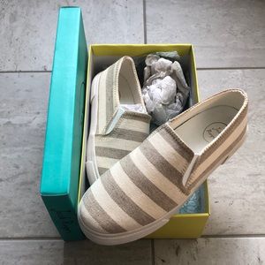 Jack Rogers Jane slip on